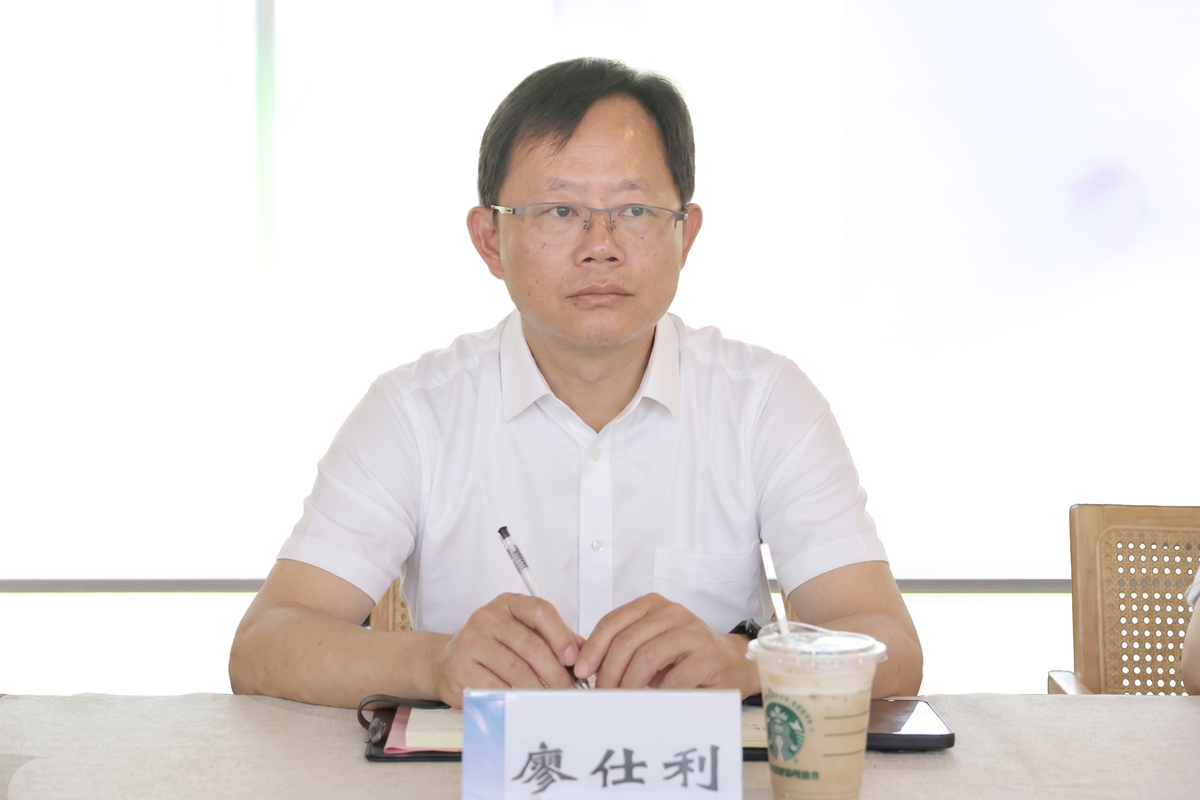 4G3A0086(2)(1)