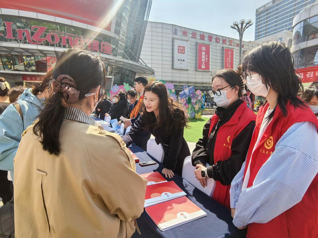 联合千慧知识产权集团走进章丘区开展公益普法活动